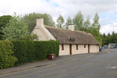 Burns Cottage, Alloway © Billy McCrorie cc-by-sa/2.0 :: Geograph Britain and Ireland