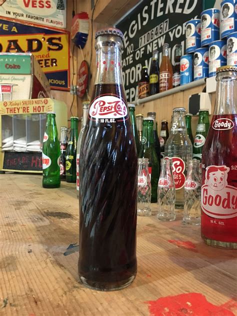 Vintage Pepsi Cola 10 FL.OZ soda bottle full | Vintage soda bottles, Soda bottles, Vintage bottles