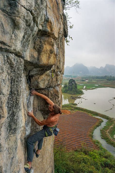 Climbing in Yangshuo » Traces On The Rock