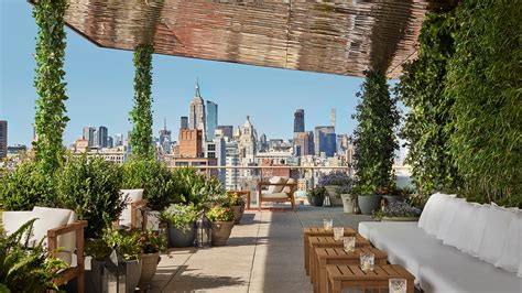 18 Best Rooftop Bars in NYC for the Best Views | Condé Nast Traveler