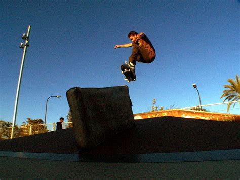 frontside flip - a photo on Flickriver