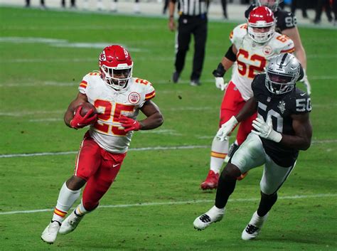 Kansas City Chiefs: Four things to watch vs Buccaneers in Week 12 - Page 3
