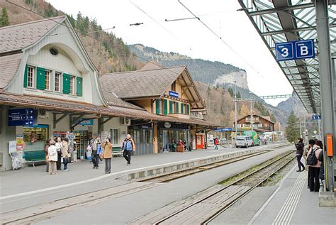 Lauterbrunnen railway station - Wikiwand