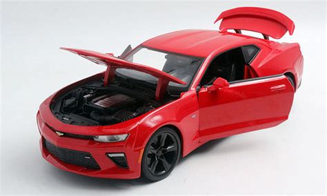 1/18 Maisto Chevrolet Chevy Camaro (Red) Diecast Car Model - LIVECARMODEL.com