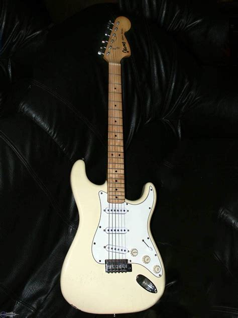 User reviews: Ibanez Silver Series Stratocaster - Audiofanzine