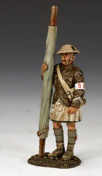 Standing Stretcher Bearer | WW1 | Scottish | King & Country FW161