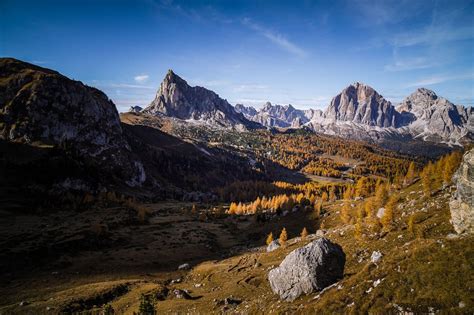 Passo Giau to Monte Mondeval Day Hike, Italian Dolomites