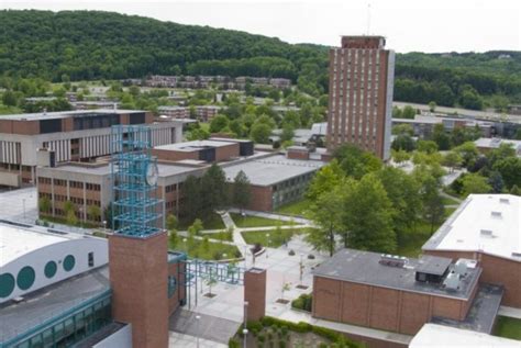 Binghamton University, (SUNY) • Welcome to College