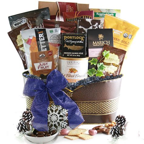 Hanukkah Gift Baskets: Happy Hanukkah Gift Basket | DIYGB