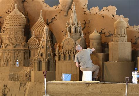 Sand Art | April's Best Pictures From Around the World | POPSUGAR ...