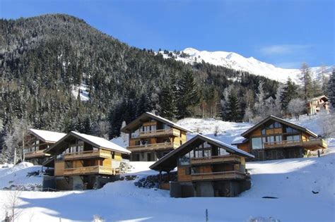 House 2631865 in Valfréjus, Alps for up to 12 persons Holiday Books ...