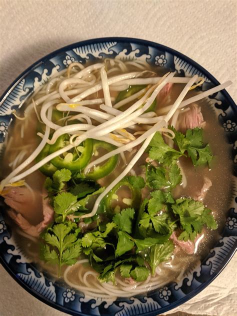 [Homemade] Pho Bo w/homemade Pho Bo broth #food #foods | Food, Pho ...