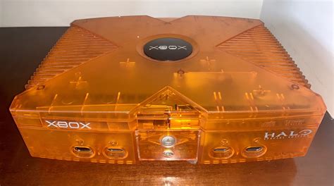 Another orange Halo original Xbox discovered! This ultra-rare prototype case design was produced ...