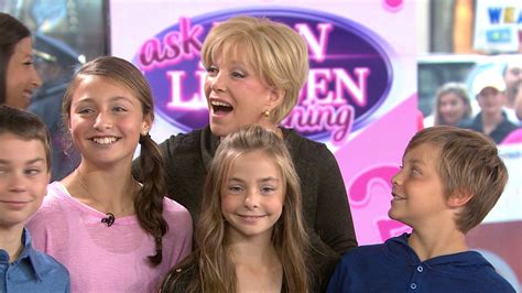 Joan Lunden gets on-air surprise after fielding viewer questions ...