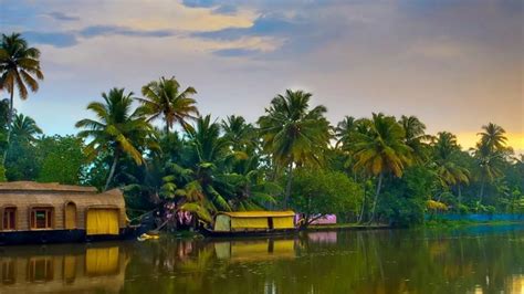 Best Time To Visit Kerala Backwaters – Iris Holidays