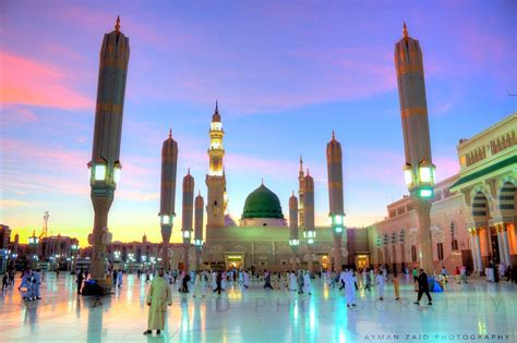 Photo of المسجد النبوي الشريف | Beautiful mosques, Medina saudi arabia ...