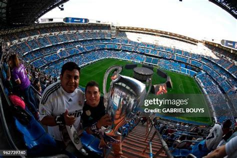 3,835 Santiago Bernabeu Trophy Photos & High Res Pictures - Getty Images