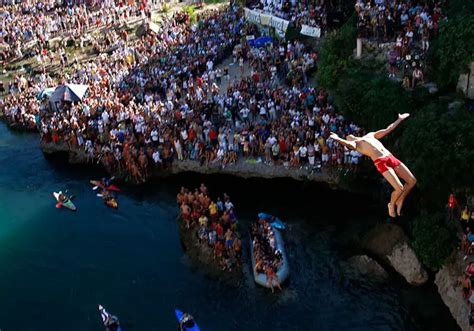 Leap of faith: Jumping off the Old Bridge in Mostar - Bored Daddy