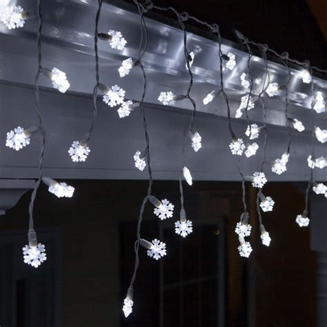 Snowflake Cool White LED Icicle Lights