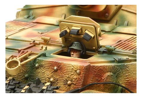 German Heavy Tank Destroyer Elefant - Tamiya 35325 | kingshobby.com