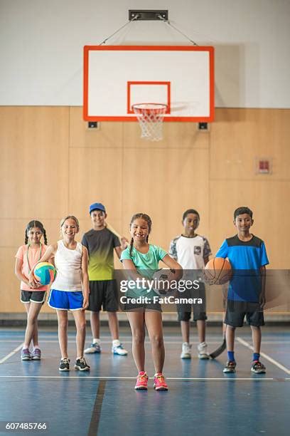 3,386 Elementary School Gym Class Stock Photos, High-Res Pictures, and ...