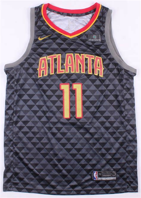 Trae Young Signed Atlanta Hawks Jersey (JSA COA) | Pristine Auction