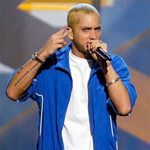 Cool Fashions Hair: Eminem with Buzz Cut Hairstyle