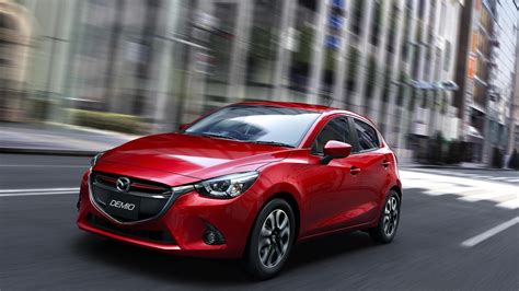 2016 Mazda 2 Revealed: Video