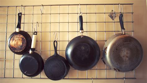 12 DIY pot rack projects to save space in your kitchen