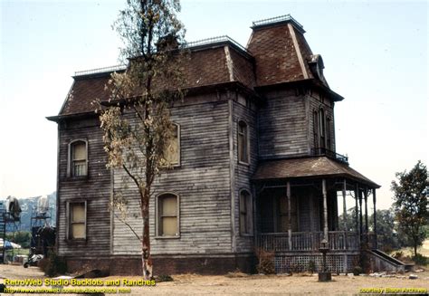 Universal City : An Image Gallery - Psycho House and Bates Motel