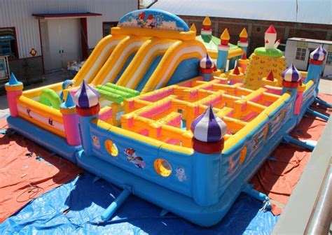 Large Inflatable Jumping Bouncy Castles with Slide Maze Climbing Wall ...