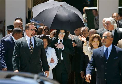 Flipboard: Inside Michael Jackson's 2005 Trial Featured in Leaving Neverland