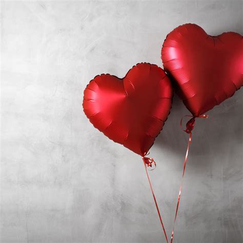 Revaayat - send Metallic Red Heart Balloon to Karachi