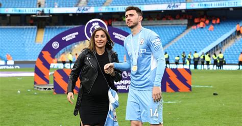 Aymeric Laporte girlfriend: Who is Sara Botello? - ABTC