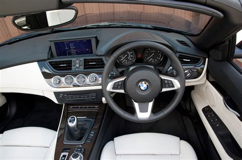 BMW Z4 2009-2016 interior | Autocar