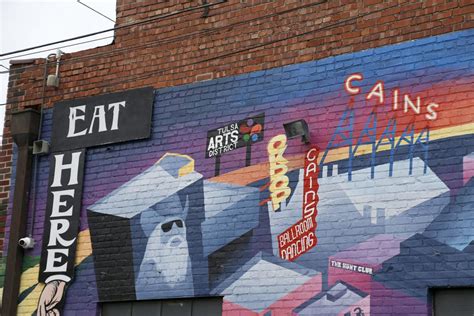 Art upon art: Tulsa Arts District saluted on new mural | Entertainment ...