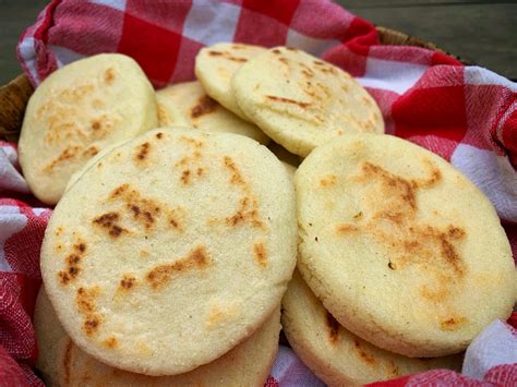 Arepas with Savory Black Beans – PlantPure Nation