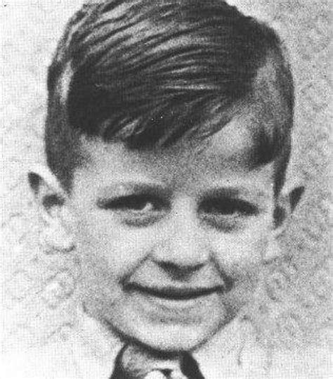 Fascinating Vintage Photographs of Ringo Starr as a Child ~ vintage ...