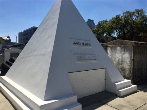 Nicolas Cage's Pyramid Tomb – New Orleans, Louisiana - Atlas Obscura