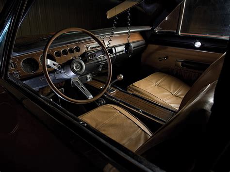 Introducir 52+ imagen 1969 dodge charger daytona interior - Abzlocal.mx