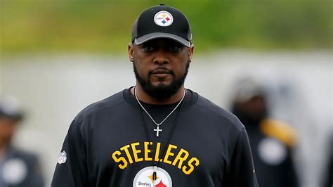 Mike Tomlin signs contract extension with Steelers