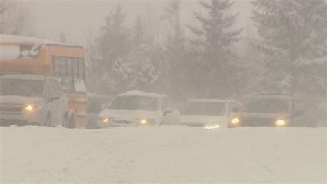 Winter arrives in Calgary, southern Alberta with snow, strong winds - Calgary - CBC News