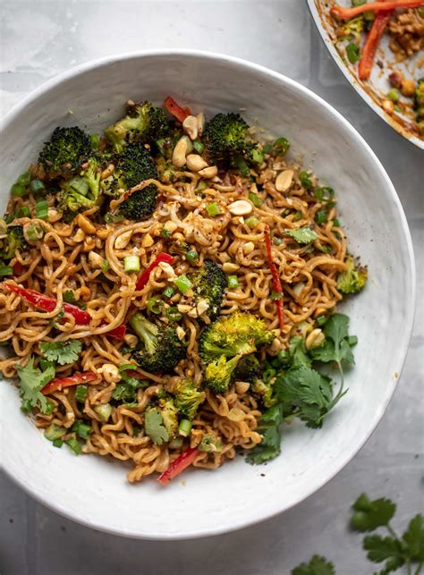 Peanut Noodles - Amazing Peanut Noodles with Roasted Broccoli