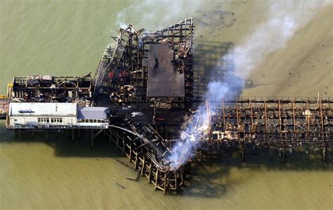 Old photos show just how much Southend Pier has changed since it opened ...