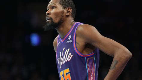 Suns' Kevin Durant (right foot soreness) out for Friday at Grizzlies