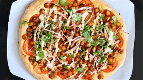 10 Top Vegetarian Pizza Toppings - Wellside Foods