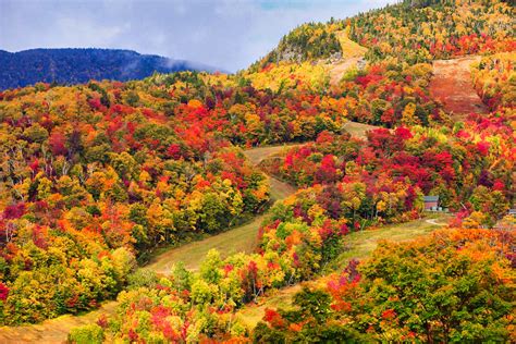 OUR PICKS: Fall Foliage in the Sunapee Area - Sunapee Stays