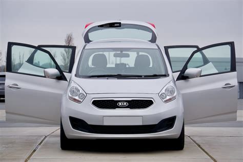 15 Best Kia Hybrid Cars: Latest Models, Features, Pricing, Pros & Cons