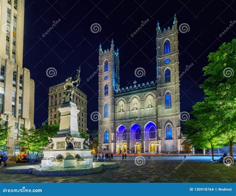 Night View of the Notre-Dame Basilica in Montreal Editorial Stock Image ...