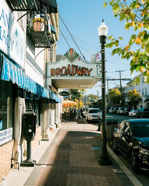 Broadway Theatre of Pitman Vintage Sign, Pitman, New Jersey Editorial Stock Photo - Image of ...